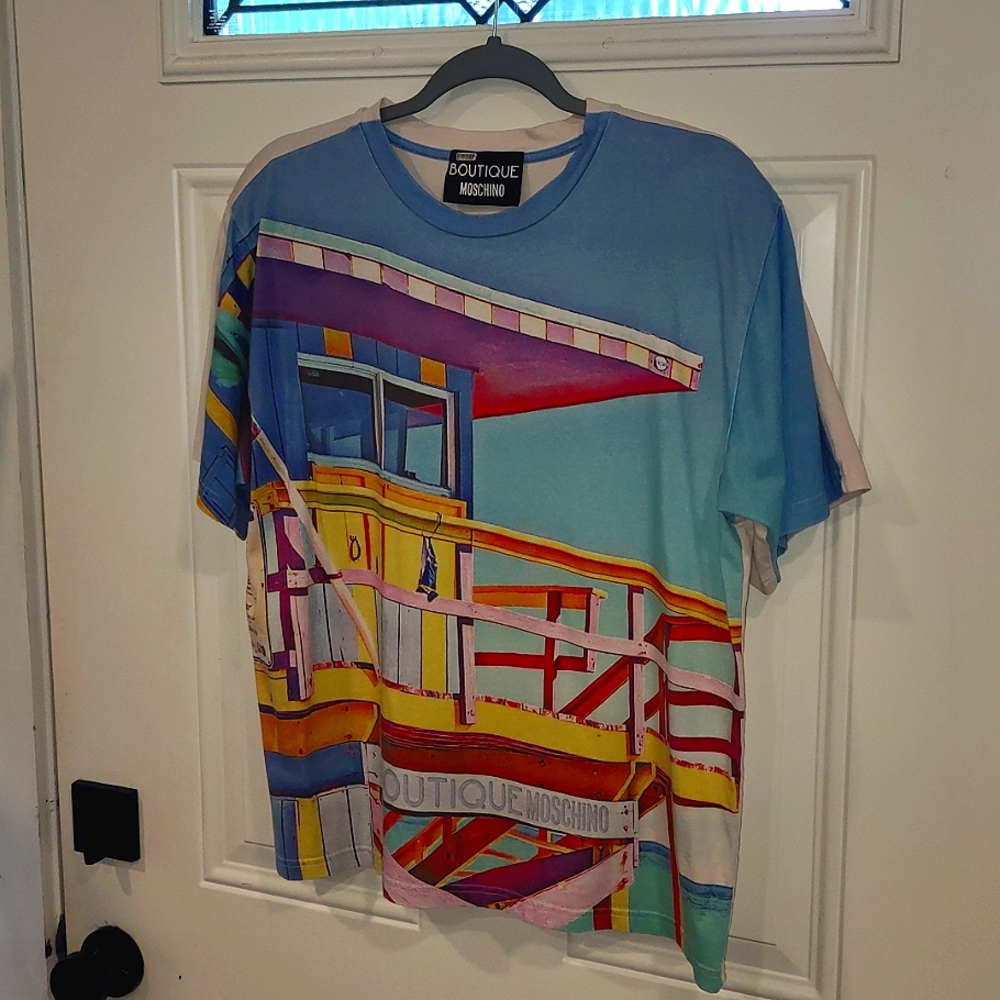 BOUTIQUE Moschino